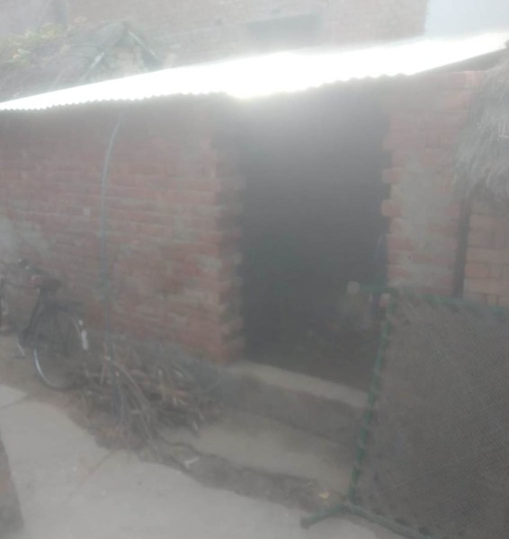 नकली’ प्रधान ‘करवा’ रहें ‘भूमाफियों’ से ‘सरकारी’ जमीन पर ‘कब्जा’