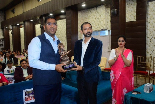 हमें’ अपने ‘नन्हे-मुन्ने’ बच्चों पर ‘गर्व’ःअनुराग