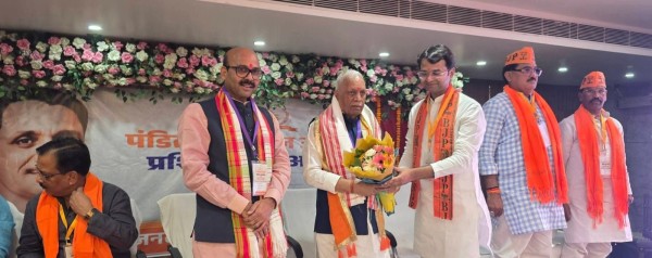 भारत’ की ‘बढ़ती’ शक्ति से ‘घबराई’ देश-विरोधी ‘ताकतें’ डा. त्रिपाठी