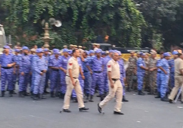 नागरिकों के मौलिक अधिकार प्रदर्शन कुचलने पर लोकतंत्र के चारों प्रहरी जिम्मेदार