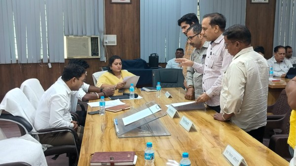 जनपद की तीनों तहसीलों में संपूर्ण समाधान दिवस आयोजित l
