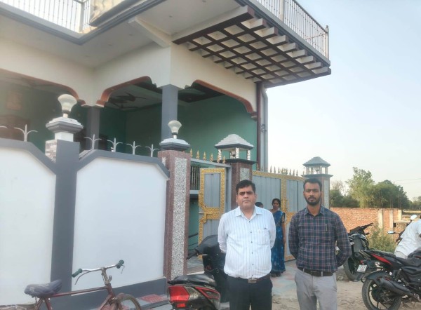 ’कुदरहा’ के ‘नर्सिगं’ होम पर ‘जज्जा-बच्चा’ मारने का ‘हो’ रहा ‘कंप्टीशन