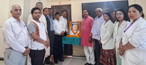 नयी ‘पीढ़ी’ को ‘पटेलजी’ जैसे महान ‘व्यक्त्वि’ से ‘प्रेरणा’ लेनी ‘चाहिए’ःडा. वीके वर्मा