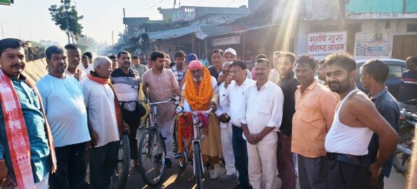 गोटवा’ में डा. ‘वीके’ वर्मा ने ‘प्रकृति साइकिल यात्रा’ किया ‘स्वागत’