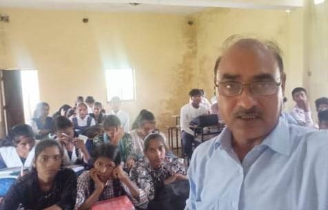 बीएसए के दावे की पोल बीईओ ने खोली