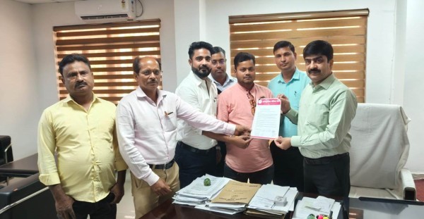 मोदीजी’ पत्रकारों की भी ‘सुनिए’, सुरक्षा कानून ‘बनाइए’!