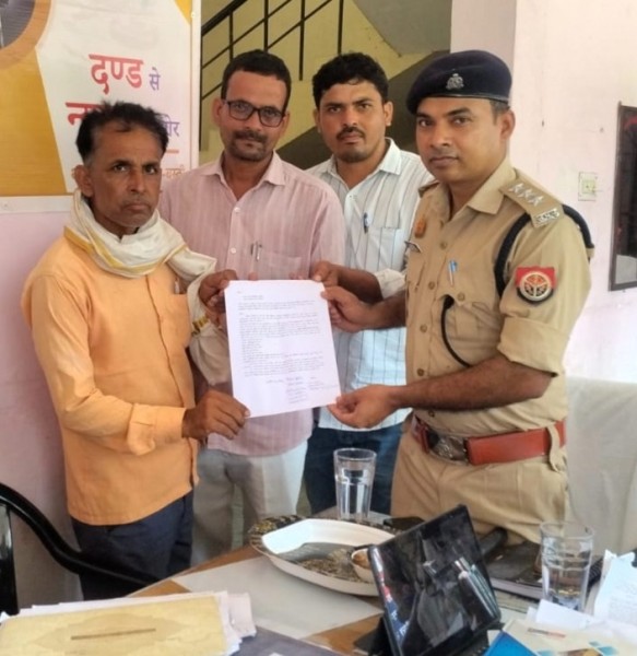 पीएचसी’ बनकटी में ‘पत्रकारों’ पर ‘हमला’