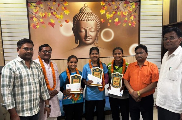 ‘मिट्टी’ के ‘मैदानों’ से ही ‘चमकने’ वाले ‘खिलाड़ी’ ‘जन्म’ लेतेंःडा.वर्मा