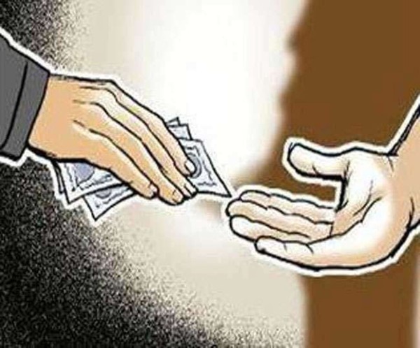 प्रमोद’ मिश्रः ‘हजार’ दो ‘हजार’ नहीं, ‘लाख’ दो ‘लाख’ पकड़ते!