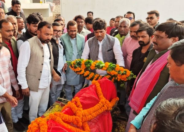 मण्डल’ ने ‘समाजवादी’ आन्दोलन के ‘पुरोधा’ और ‘अध्येता’ को खो ‘दिया’!