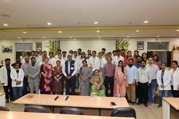 सरस्वती इंस्टीट्यूट ऑफ मेडिकल साइंसेज, हापुड़ में विश्व स्वास्थ्य दिवस 2026 का भव्य आयोजन