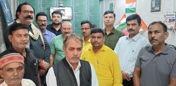 अमर उजाला’ के दो ‘पत्रकारों’ को ‘पितृशोक’