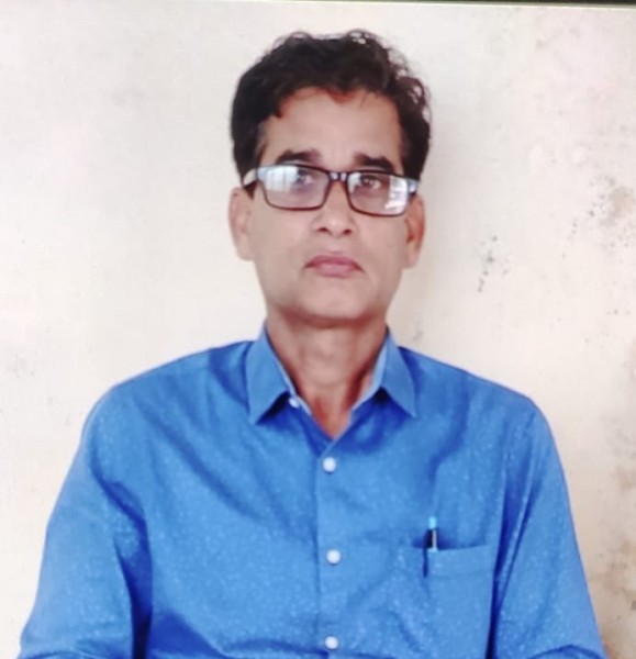 आयुर्वेद के मरीजों को दवा नहीं, धूल मिटटी बालू का चूरन खिलातें!