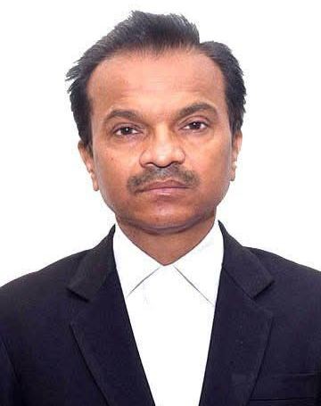 जज’ साहब ‘खाना’ बनाते, ‘बर्तन’ धोते, ‘पैदल’ कोर्ट ‘जाते’