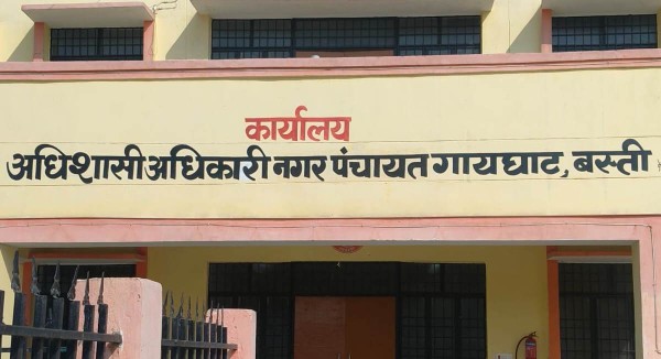 आदर्श नगर पंचायत’ और ‘15वां वित्त’ के ‘करोड़ों’ पर ‘भी’ हाथ ‘फेरा’!