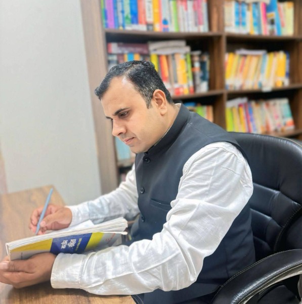 प्राइवेट स्कूलों में गरीब बच्चों को आरटीई के तहत 25 फ़ीसदी मुफ्त शिक्षा योजना जमीन पर लागू करे सरकार: सोकेन्द्र बालियान