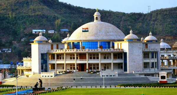 मणिपुर में सरकार गठन की कवायद तेज, BJP-NPP के 10 विधायक राज्यपाल से मिले