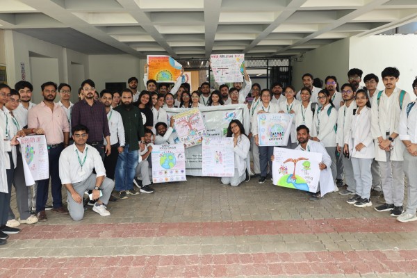 विश्व जनसंख्या दिवस 2026 पर सिम्स में व्यापक स्वास्थ्य जागरूकता कार्यक्रम का आयोजन