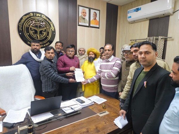 आखिर और कितना वसूली करना चाहता है गढ़ बृजघाट टोल प्लाजा?