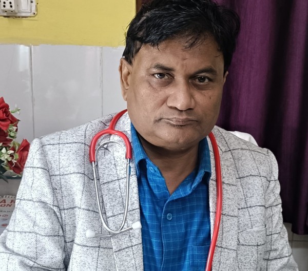 निरोग’ रहना, तो नियमित ‘फल’ खाना ‘होगा’ डा.वीके वर्मा