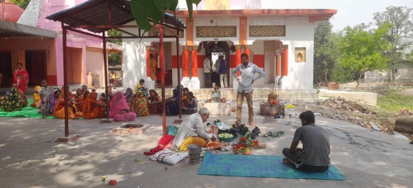 ‘अपनी’ बदहाली पर ‘रो’ रहा ‘थालेष्वरनाथ’ शिव ‘मंदिर’